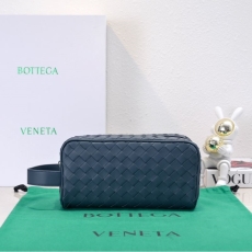 Bottega Veneta Clutch Bags